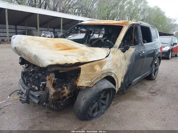 5XYP64GC3SG637322 2025 KIA TELLURIDE - Image 2