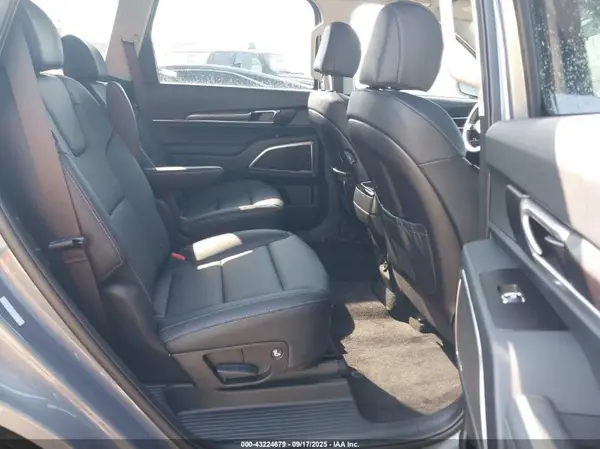 5XYP64GC3SG687170 2025 KIA TELLURIDE - Image 8