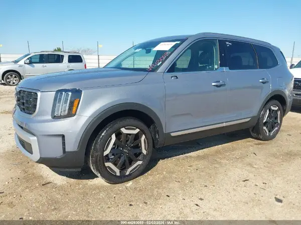 5XYP64GC3SG695558 2025 KIA TELLURIDE - Image 2