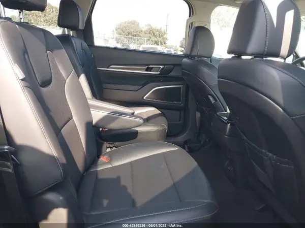 5XYP64GC4SG611988 2025 KIA TELLURIDE - Image 8