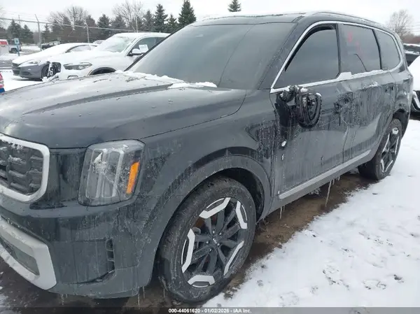 5XYP64GC4SG629925 2025 KIA TELLURIDE - Image 2