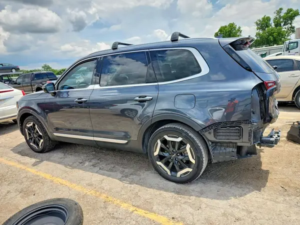 5XYP64GC5PG330693 2023 KIA TELLURIDE - Image 2