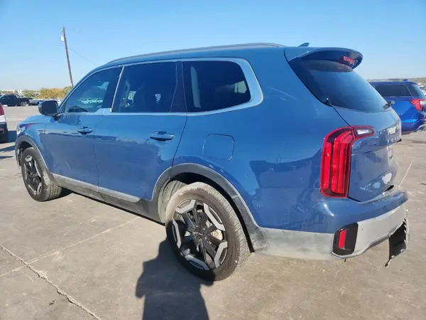 5XYP64GC5PG383152 2023 KIA TELLURIDE - Image 2