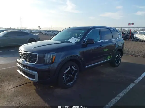 5XYP64GC5SG658009 2025 KIA TELLURIDE - Image 2