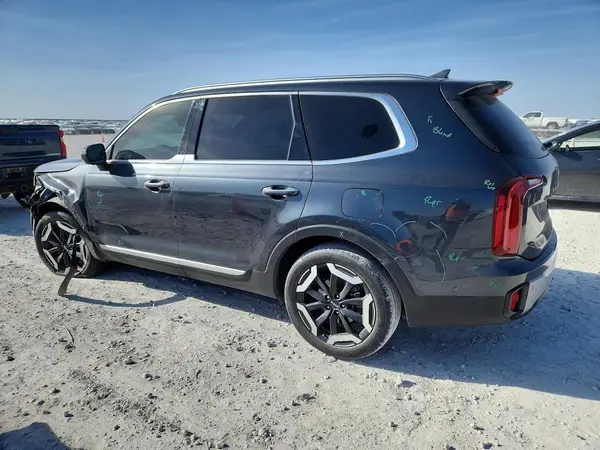 5XYP64GC6PG335689 2023 KIA TELLURIDE - Image 2