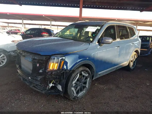 5XYP64GC6PG351441 2023 KIA TELLURIDE - Image 2