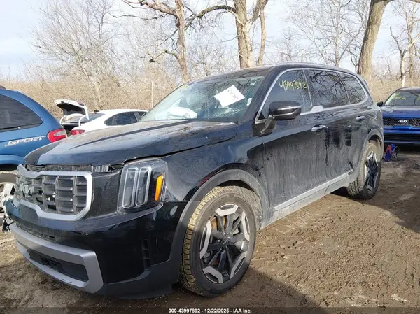 5XYP64GC6PG362228 2023 KIA TELLURIDE - Image 2