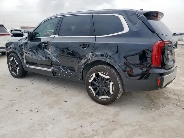 5XYP64GC6RG506511 2024 KIA TELLURIDE - Image 2