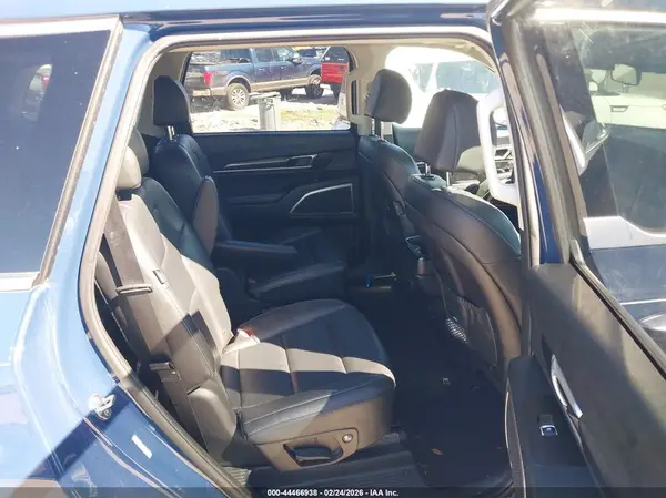 5XYP64GC6RG561539 2024 KIA TELLURIDE - Image 8
