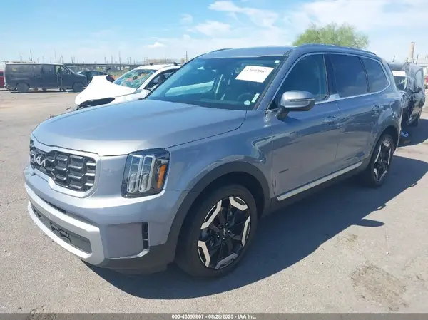 5XYP64GC7PG389728 2023 KIA TELLURIDE - Image 2