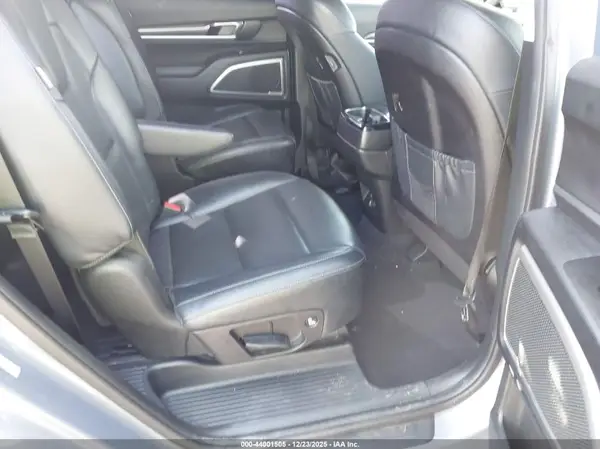 5XYP64GC7RG418230 2024 KIA TELLURIDE - Image 8