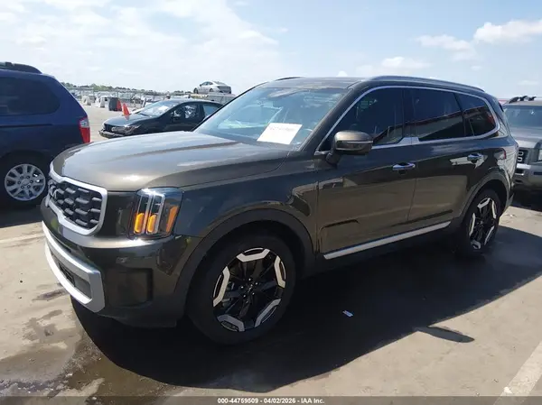 5XYP64GC7RG505397 2024 KIA TELLURIDE - Image 2