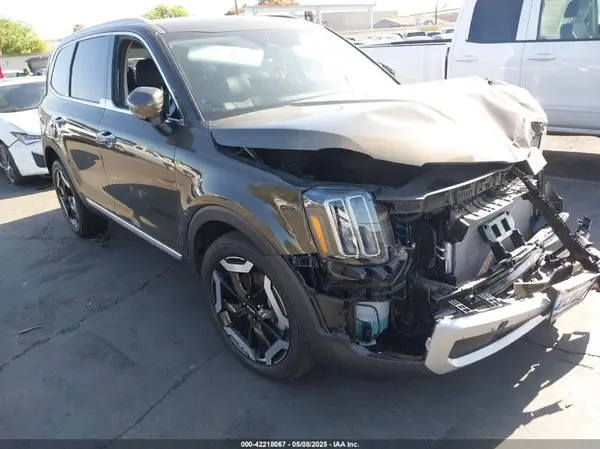 5XYP64GC7RG509143 2024 KIA TELLURIDE - Image 1