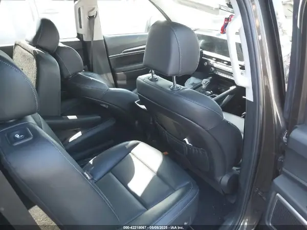 5XYP64GC7RG509143 2024 KIA TELLURIDE - Image 8