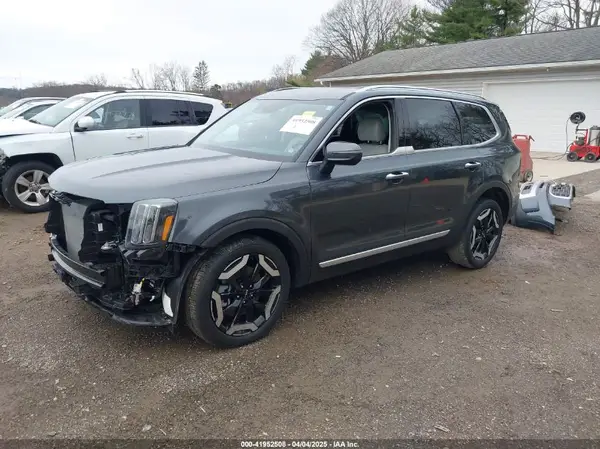 5XYP64GC8RG553376 2024 KIA TELLURIDE - Image 2