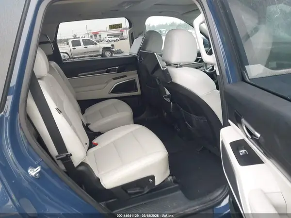 5XYP64GC9PG381162 2023 KIA TELLURIDE - Image 8