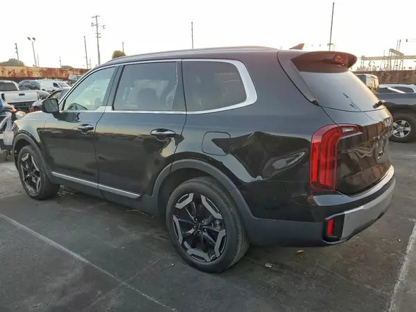 5XYP64GC9PG385342 2023 KIA TELLURIDE - Image 2