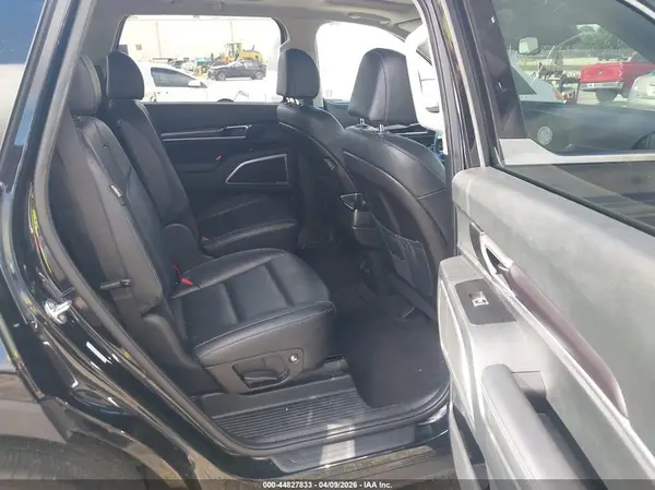 5XYP64GC9SG653427 2025 KIA TELLURIDE - Image 8