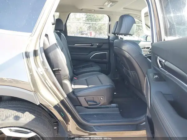 5XYP64GC9SG664573 2025 KIA TELLURIDE - Image 8