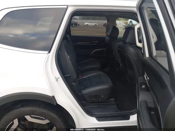 5XYP64GCXPG350390 2023 KIA TELLURIDE - Image 8