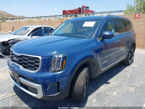 5XYP64GCXRG433059 2024 KIA TELLURIDE - Image 2