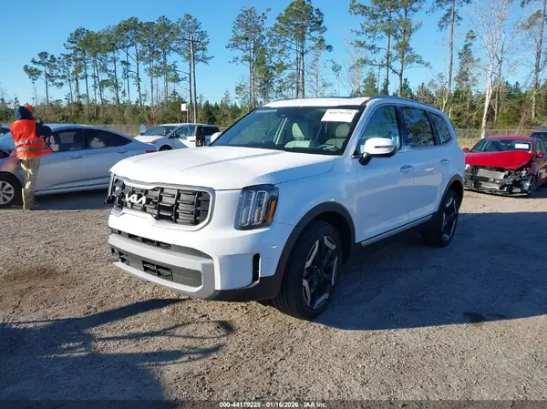 5XYP64GCXSG677946 2025 KIA TELLURIDE - Image 2