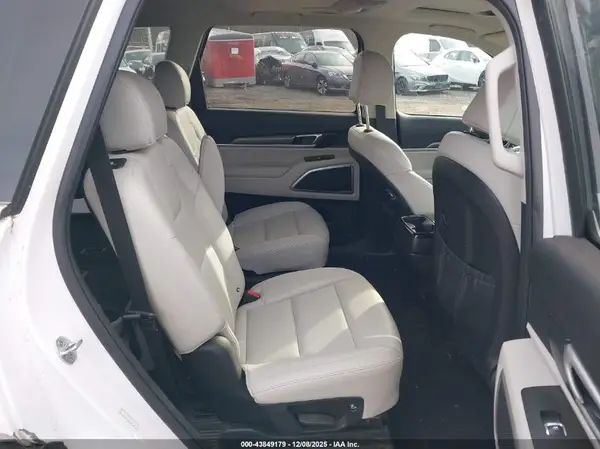 5XYP64HC0MG189333 2021 KIA TELLURIDE - Image 8