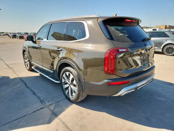 5XYP64HC1MG102748 2021 KIA TELLURIDE - Image 2