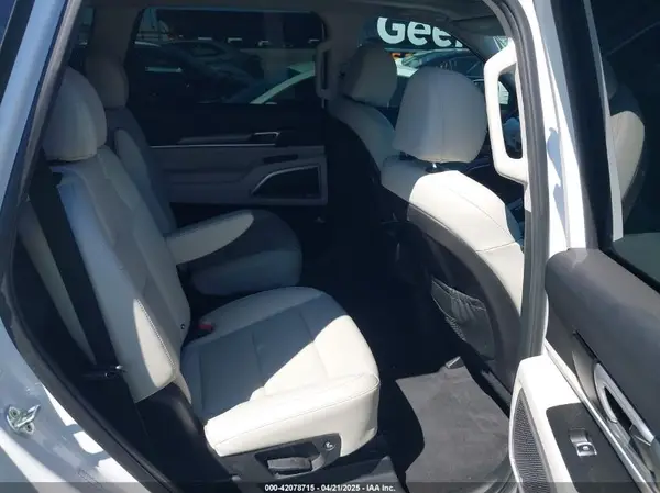 5XYP64HC1MG190118 2021 KIA TELLURIDE - Image 8