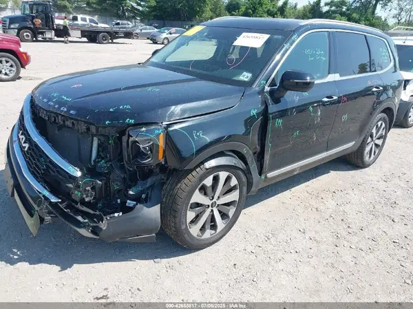 5XYP64HC1NG228304 2022 KIA TELLURIDE - Image 2