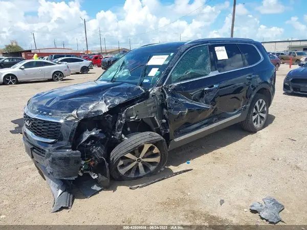 5XYP64HC1NG304393 2022 KIA TELLURIDE - Image 2