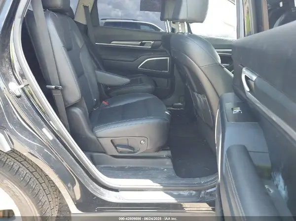 5XYP64HC1NG304393 2022 KIA TELLURIDE - Image 8