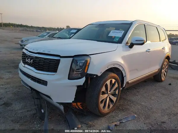 5XYP64HC1NG310548 2022 KIA TELLURIDE - Image 2