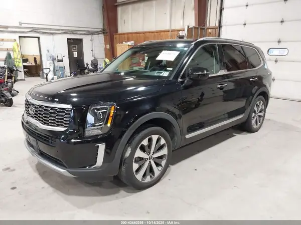 5XYP64HC2LG003547 2020 KIA TELLURIDE - Image 2