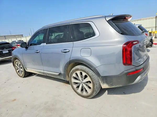 5XYP64HC2LG006058 2020 KIA TELLURIDE - Image 2