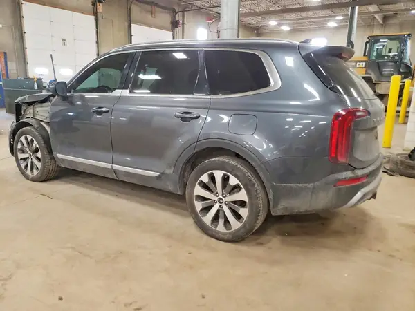 5XYP64HC2LG072769 2020 KIA TELLURIDE - Image 2