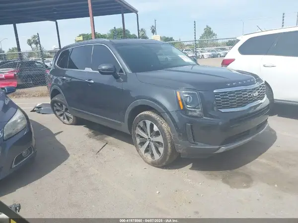 5XYP64HC2LG081990 2020 KIA TELLURIDE - Image 1