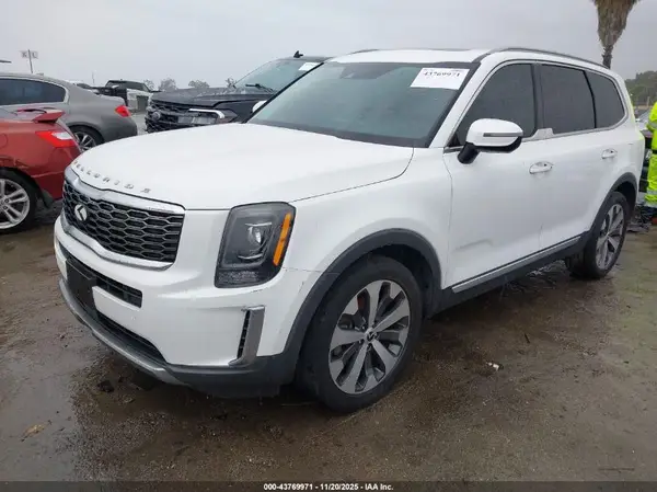 5XYP64HC2LG091547 2020 KIA TELLURIDE - Image 2