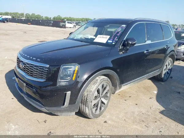 5XYP64HC2MG111975 2021 KIA TELLURIDE - Image 2