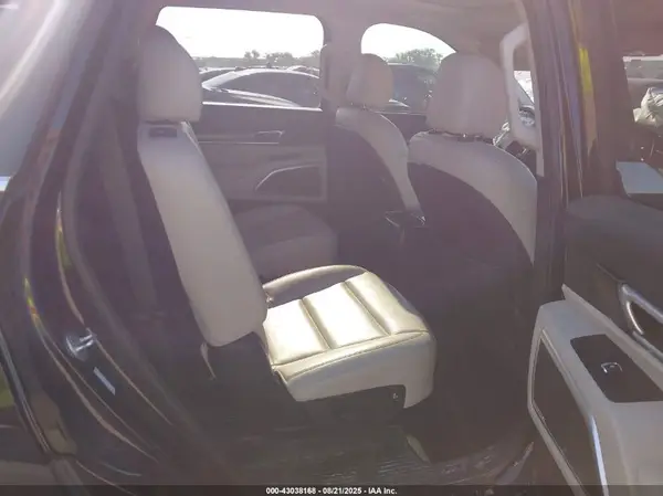 5XYP64HC2MG111975 2021 KIA TELLURIDE - Image 8