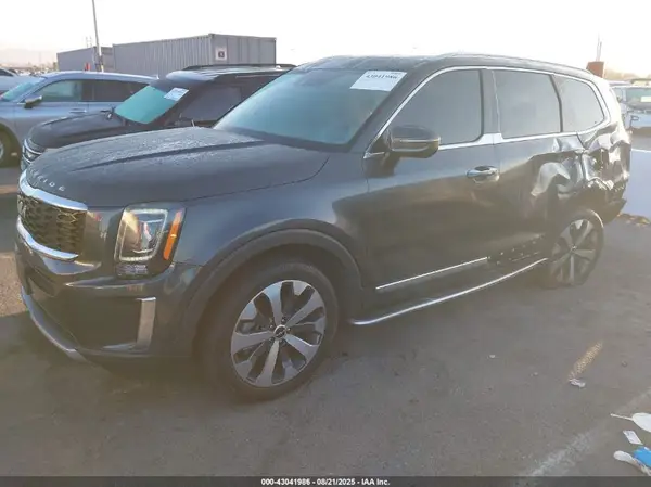5XYP64HC2NG196737 2022 KIA TELLURIDE - Image 2