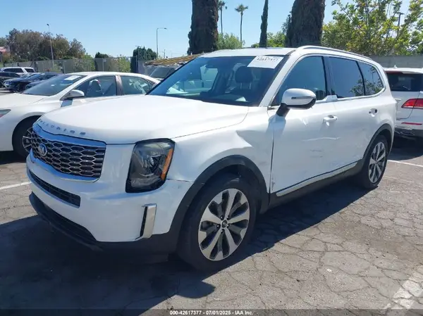 5XYP64HC3LG009552 2020 KIA TELLURIDE - Image 2