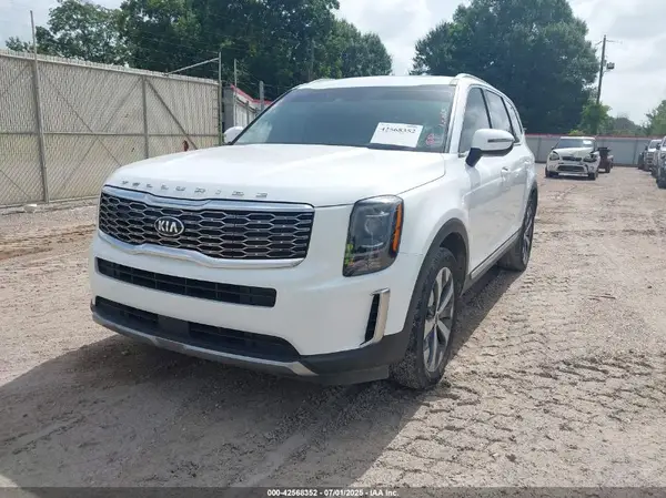 5XYP64HC3LG048657 2020 KIA TELLURIDE - Image 2