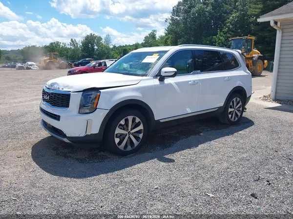 5XYP64HC3NG245864 2022 KIA TELLURIDE - Image 2