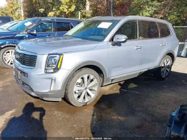 5XYP64HC3NG298001 2022 KIA TELLURIDE - Image 2