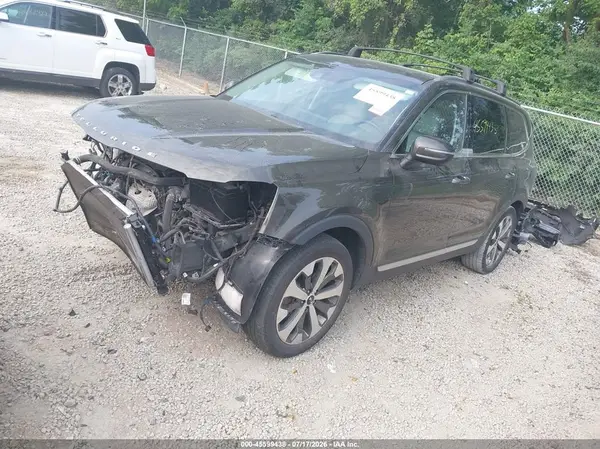 5XYP64HC4LG062650 2020 KIA TELLURIDE - Image 2