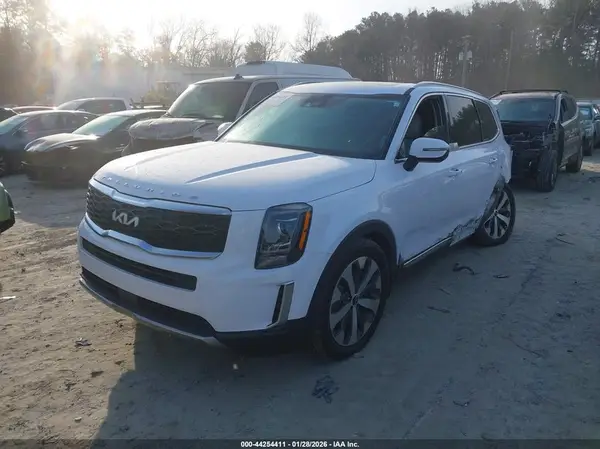 5XYP64HC4NG199123 2022 KIA TELLURIDE - Image 2