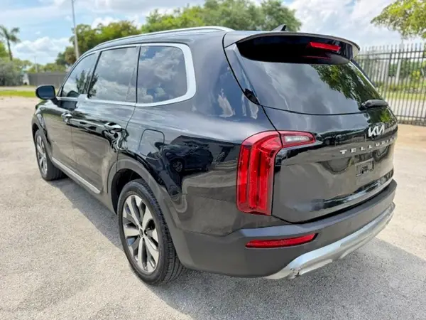 5XYP64HC4NG204790 2022 KIA TELLURIDE - Image 2