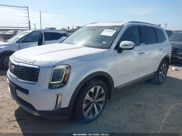 5XYP64HC5LG027745 2020 KIA TELLURIDE - Image 2