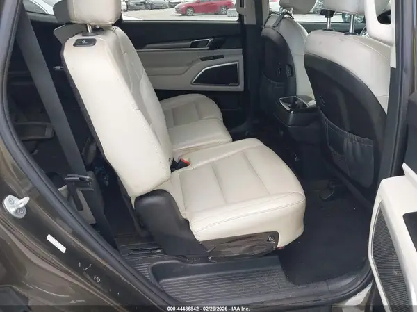 5XYP64HC5LG037434 2020 KIA TELLURIDE - Image 8